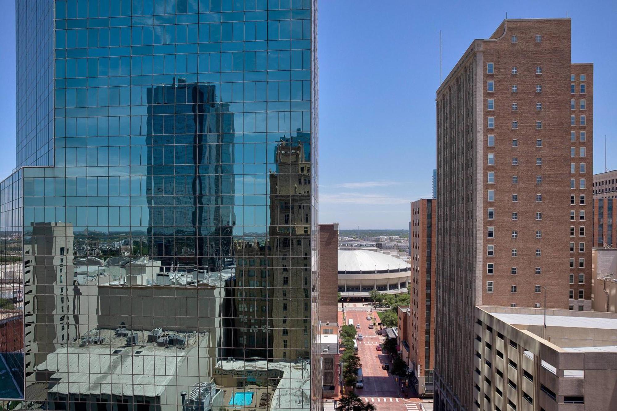 Courtyard Fort Worth Downtown/Blackstone Exterior photo