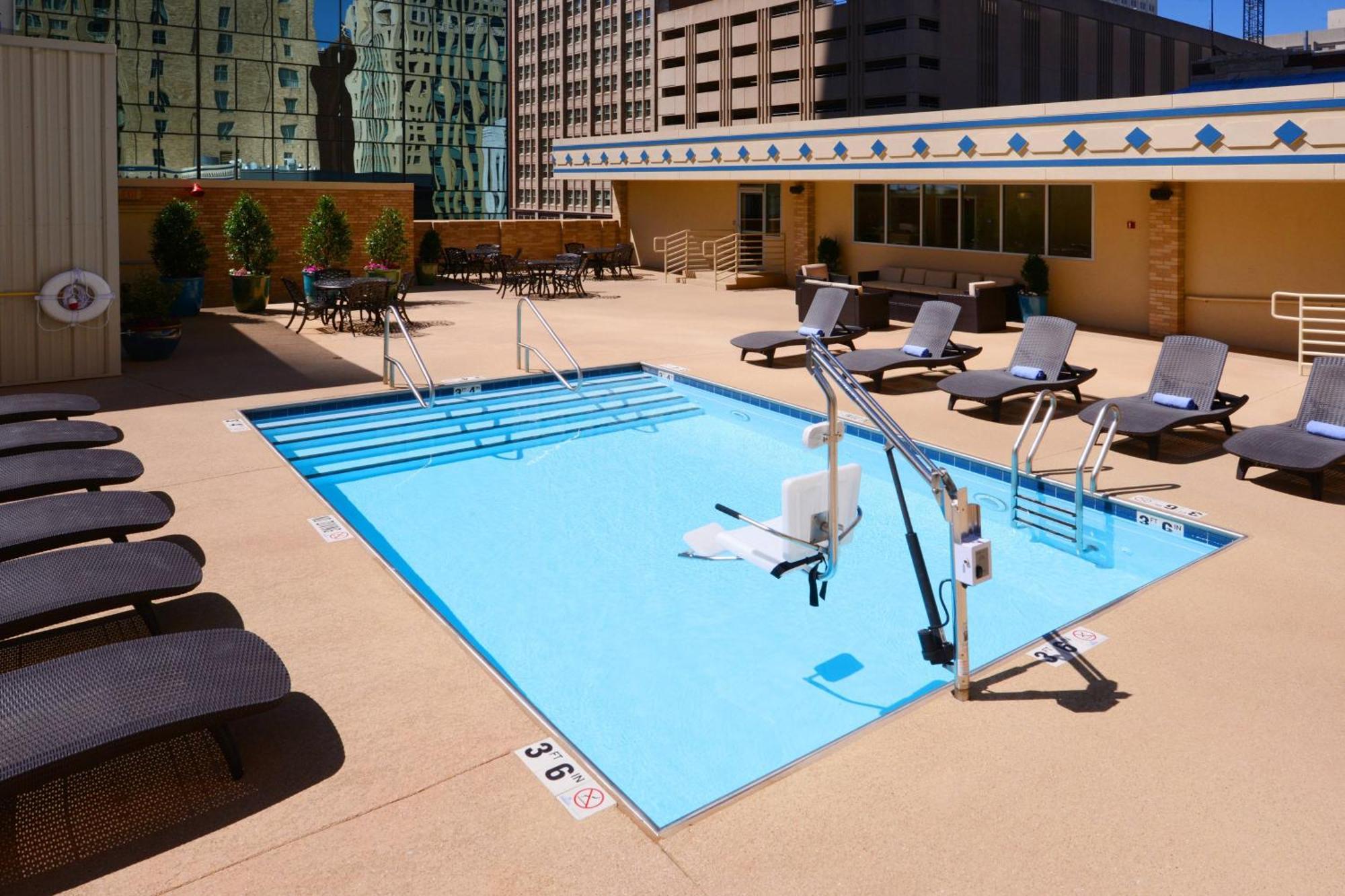 Courtyard Fort Worth Downtown/Blackstone Exterior photo