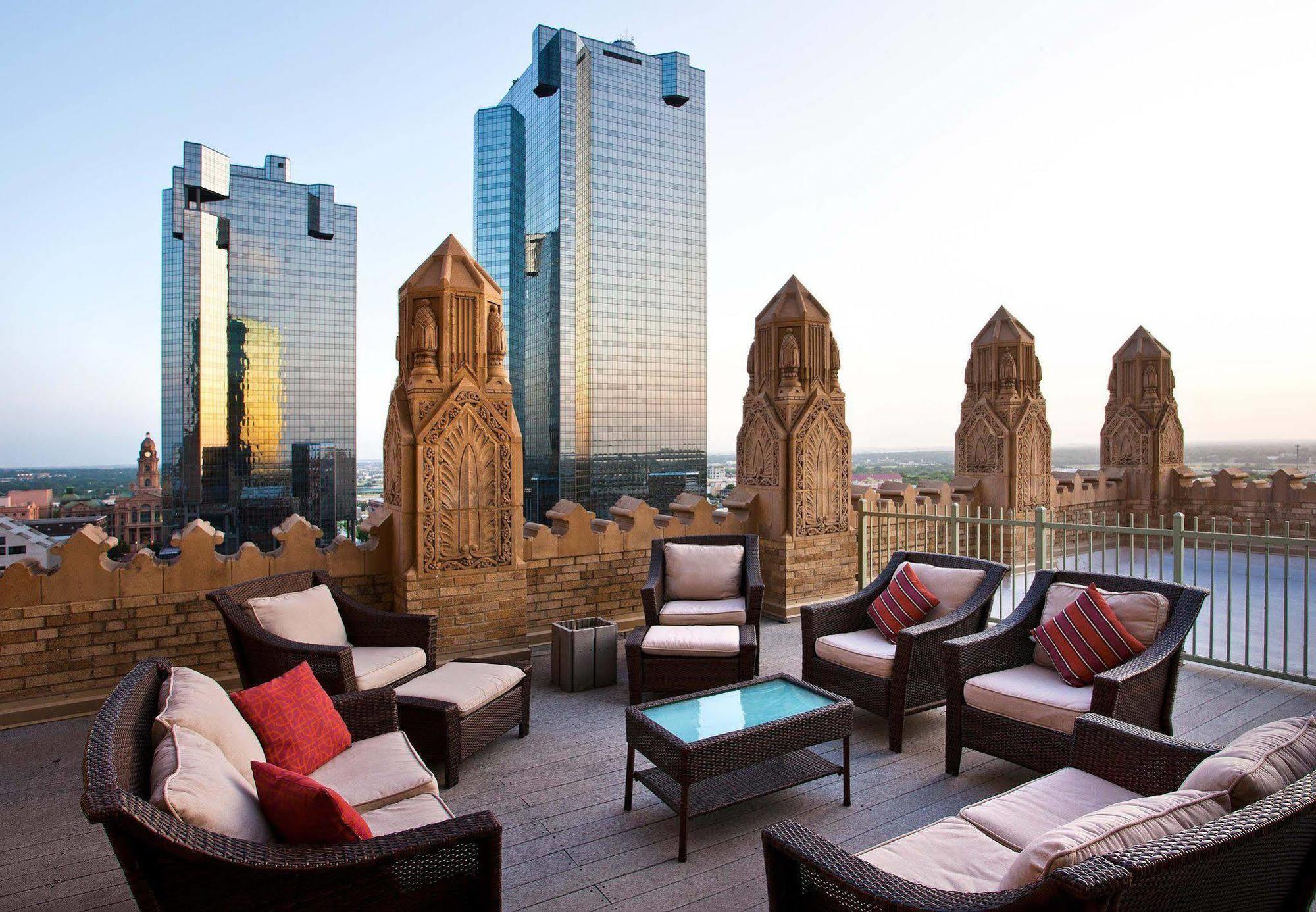 Courtyard Fort Worth Downtown/Blackstone Exterior photo