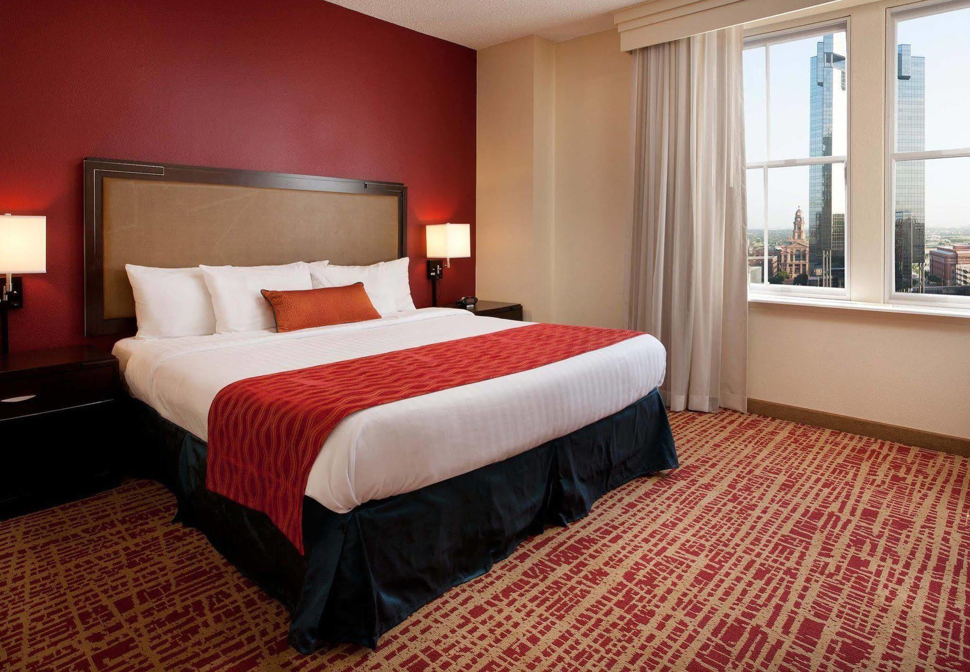 Courtyard Fort Worth Downtown/Blackstone Exterior photo